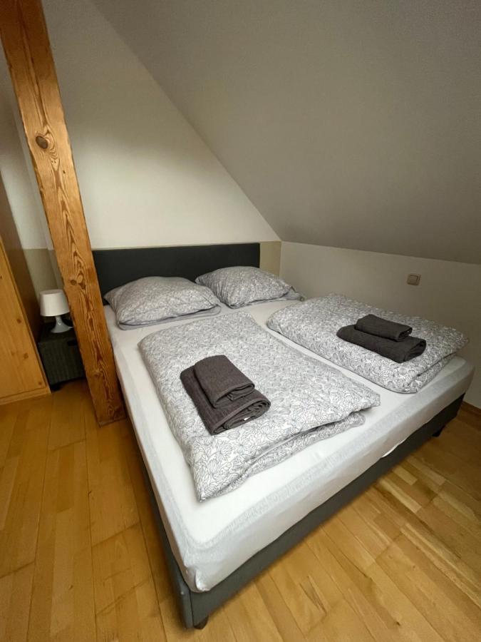 Doppelzimmer, Tv- Bad, Kuehlschrank- Parkplatz-17 Meine ภายนอก รูปภาพ