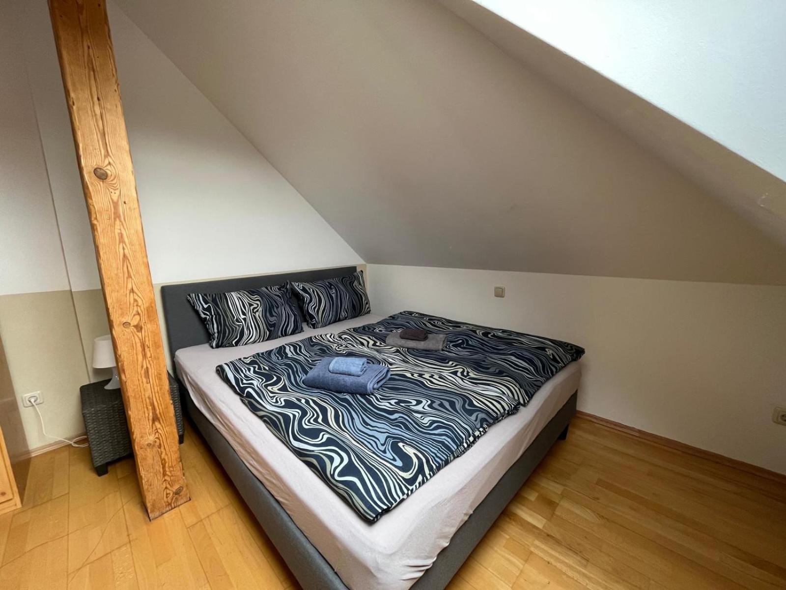 Doppelzimmer, Tv- Bad, Kuehlschrank- Parkplatz-17 Meine ภายนอก รูปภาพ