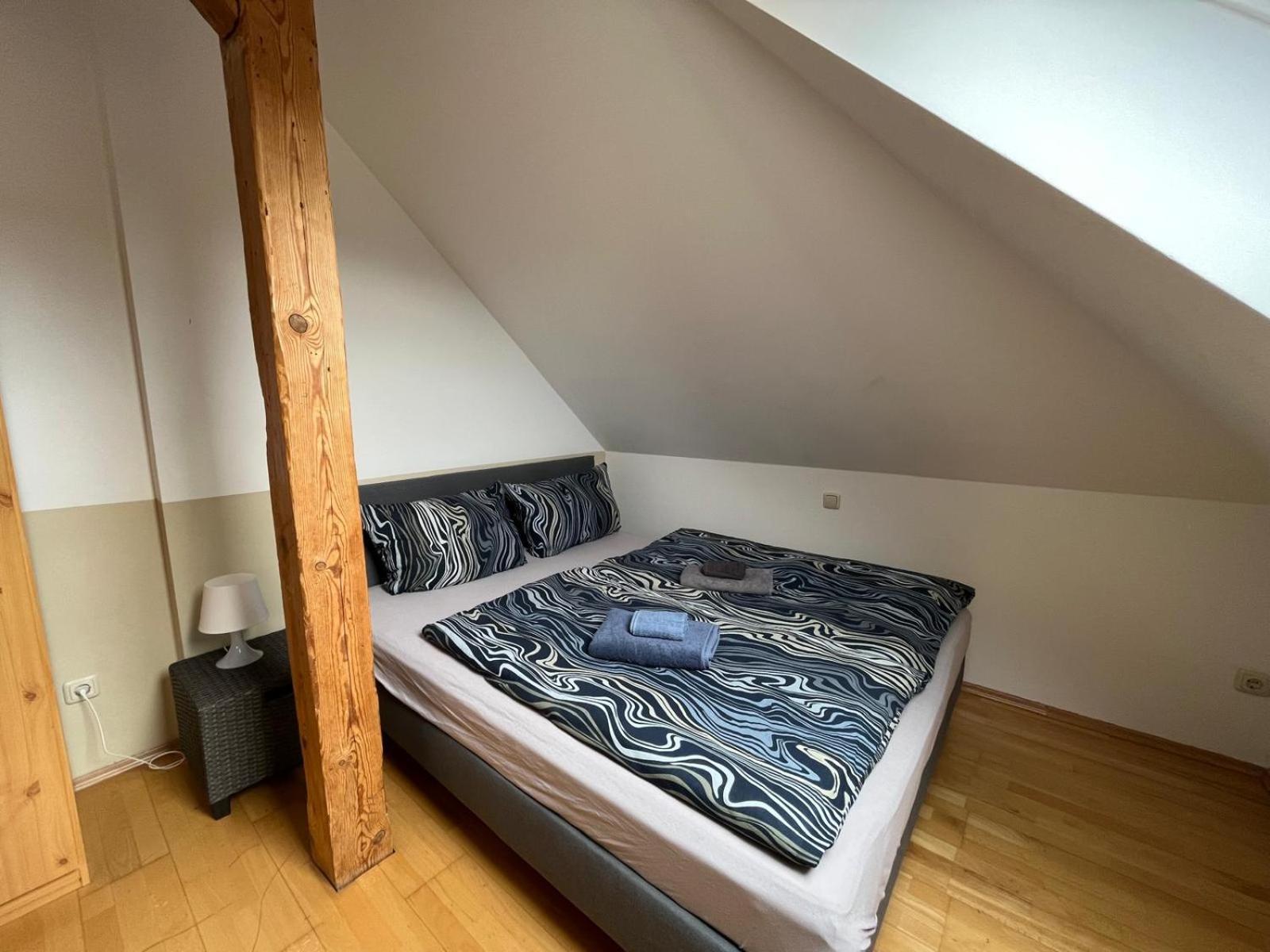 Doppelzimmer, Tv- Bad, Kuehlschrank- Parkplatz-17 Meine ภายนอก รูปภาพ